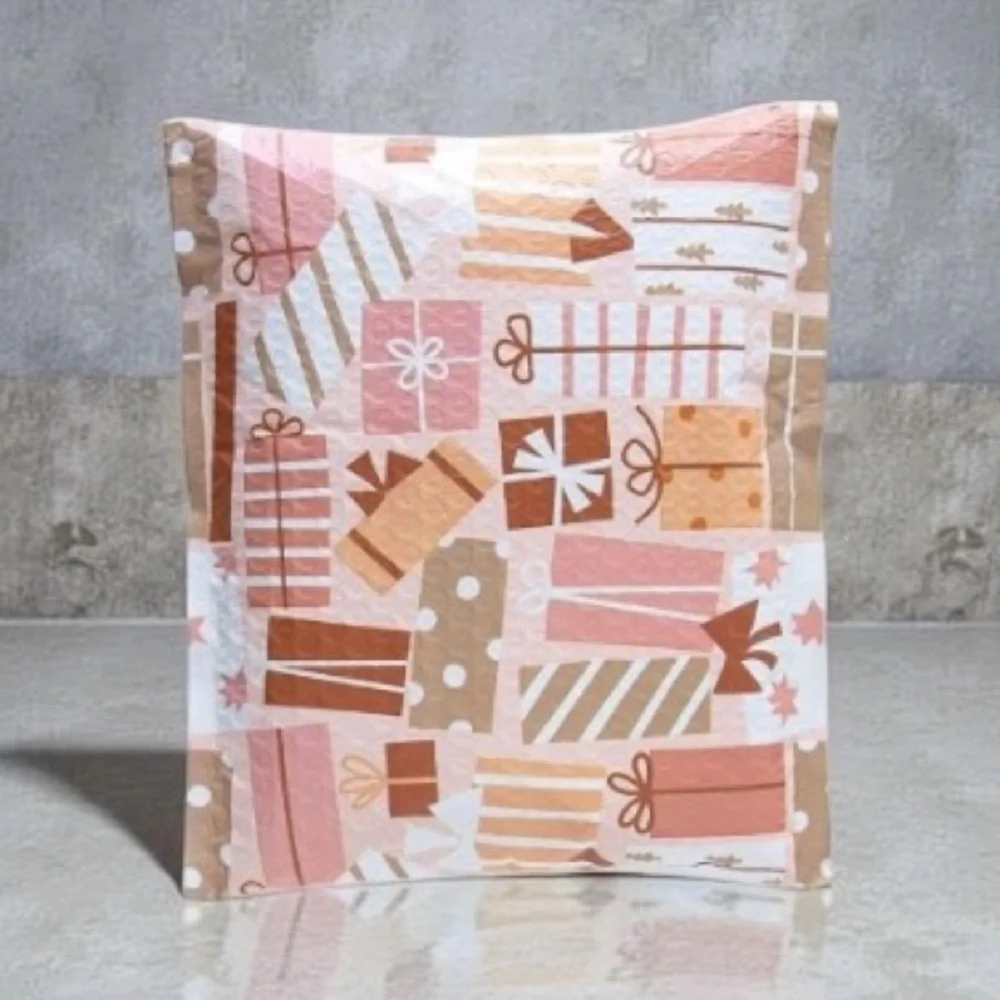Gift Box Print Bubble Mailers 8.5" x 12" Pack of 10 - Picture 4 of 9